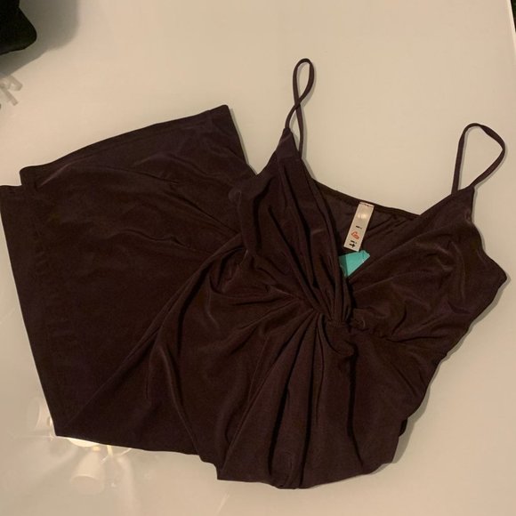 Plum Night out Dress - Picture 2 of 4